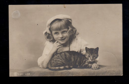 Tiere-AK Lächelndes Mädchen Mit Kappe Und Katze, DELLBRÜCK (BZ.CÖLN) 22.11.1908 - Gatos