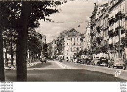 D57  METZ  L'Avenue Et La Rue Serpenoise  ..... - Metz