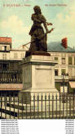 D60  BEAUVAIS  Statue De Jeanne Hachette   ..... - Beauvais