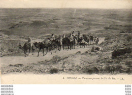 ALGERIE  BISKRA  Caravane Passant Le Col De Sfa  ..... ( Ref H1812 ) - Biskra