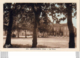 D32  MONGUILHEM  La Place  ..... ( Ref H906 ) - Autres & Non Classés