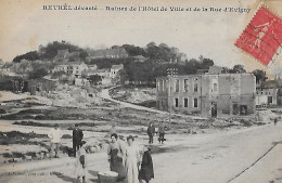 Rethel. La Rue D'Evigny Et Les Ruines De L'hotel De Ville . - Rethel