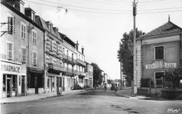 63 - PUY GUILLAUME - RUE ANATOLE FRANCE - PHARMACIE - Andere & Zonder Classificatie