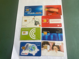 - 2 - GSM Cards 8 Different - Collections