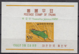 Korea Hexacentrus Japonicus 1966  Neufs ** - Korea, South