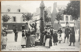 CPA PONT-L'ABBÉ La Place Du Marchallo'h - La Fontaine Monumentale - Pont L'Abbe