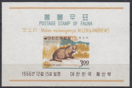 Korea  Meles Melanogenys ALLEN & ANDREWS 1966  Neufs ** - Corée Du Sud