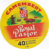 ETIQUETTE  DE  FROMAGE   CAMEMBERT   ROYAL PASTOR AIN NEUVILLE LES DAMES      B168 - Kaas