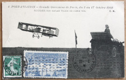 CPA PORT-AVIATION - Rougier Sur Biplan Voisin En Plein Vol - Timbre Souvenir 1909 - Reuniones