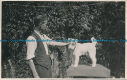 R092601 Old Postcard. A Man With Dog. Jerome - Mundo