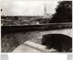 CPSM (Réf :I651) NÉRAC (LOT Et GARONNE 47) Le Petit Nérac Le Pont Et L'Église Notre-Dame (vieille Voiture - Nerac