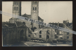 55 - VERDUN - LA CATHEDRALE ET LES MAISONS - CARTE PHOTO ORIGINALE - GUERRE 14/18 - Verdun
