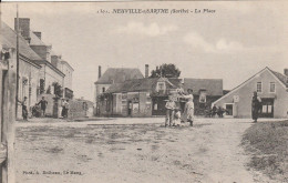 REF.AC . CPA . 72 . NEUVILLE SUR SARTHE . LA PLACE - Autres & Non Classés