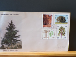 107/283B  FDC INDIA - Arbres