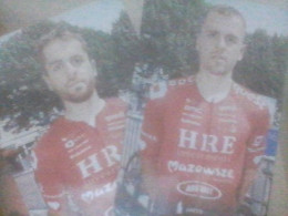 CYCLISME 2023 : 2 Photos TEAM HRE MAZOWSZE POLOGNE : FRERES TOMASZ + MARCIN BUDZINSKI - Radsport