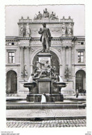 ZURICH:  ALFRED  ESCHER  DENKMAL  -  PHOTO  -  NACH  ITALIEN  -  KLEINFORMAT - Monumenten