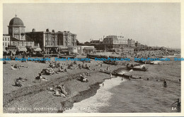 R094151 The Beach. Worthing Looking East - Monde