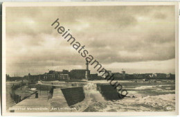 Warnemünde - Leuchtturm - Foto-Ansichtskarte - Verlag E. Rubin & Co. Lübeck - Rostock