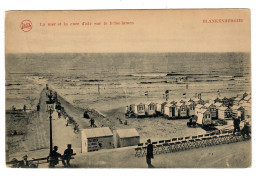 Blankenberge  Blankenberghe    La Mer Et La Cure D'air Sur Le Brise Lames - Blankenberge