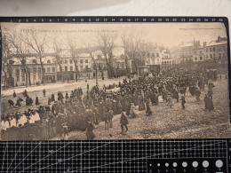 Carte PANORAMA AUTUN 28 X 15 FUNERAILLE DU CARDINAL PERRAUD FEVRIER 1906 Phototypie BOUGEOIS - Autun