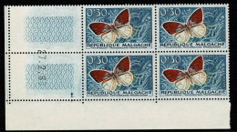 MADAGASCAR 1959 Papillon Bloc De 4 Coin Daté 27.3.59  Les 4 Timbres FOND BLEU Avec Les Guillochis ** Gomme Intacte SUP - Madagascar (1960-...)