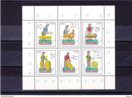 RDA 1982 JOUETS III Yvert 2404-2409, Michel 2758-2763  NEUF** MNH Cote Yv: 6 Euros - Nuevos