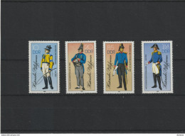 RDA 1986 Uniformes Des Postes Yvert 2620-2623, Michel 2997-3000 NEUF** MNH Cote Yv 5,30 Euros - Nuevos