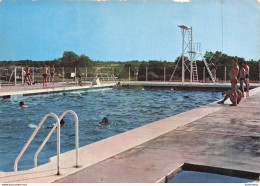 AUBIGNY SUR NERE LA PISCINE - Aubigny Sur Nere