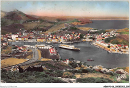 AGMP6-0444-66 - PORT VENDRES - Vue Panoramique Sur Le Port - Au Fond Collioure Et La Plage D'argelès -départ Du Courrier - Port Vendres