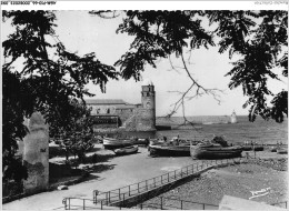 AGMP10-0716-66 - COLLIOURE - Le Port Et L'église  - Collioure