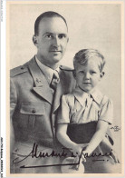 AGUP10-0896-BELGIQUE - Un Soldat Et Un Enfant - Andere & Zonder Classificatie