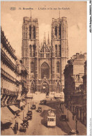 AGUP9-0796-BELGIQUE - BRUXELLES - L'église Et La Rue Ste-gudule - Piazze