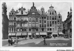 AGUP8-0653-BELGIQUE - BRUXELLES - Grand'place Et Maison Des Corporations - Marktpleinen, Pleinen