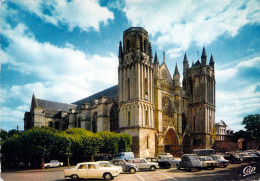 86 - Poitiers - La Cathédrale Saint Pierre - Poitiers