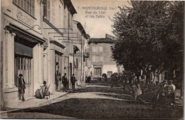 83 MONTAUROUX - Rue Du Clot Et Les Cafés - Montauroux