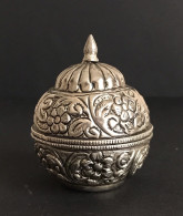 Ancien Petit Pot Avec Couvercle (pilulier) - Art Déco - France , 1920-1930 - Art Nouveau / Art Deco