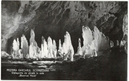 Scărișoara Cave Glacier- Ice Stalagmites In The ”New Church” Hall - Roumanie