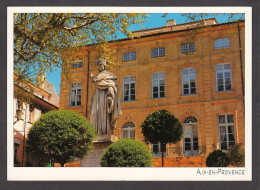 099742/ AIX-EN-PROVENCE, Statue Du Roi René Et Hôtel Du Poët  - Aix En Provence