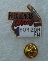 RADIO FREQUENCES LIBRES 100.9 HORIZON FM      OOOO  140 - Media