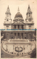 R094442 London St. Pauls Cathedral. 1924 - Autres & Non Classés