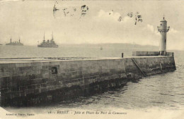 BREST  La Jetée Et Phare Du Port De Commerce  RV Hopital Auxiliaire N°6 Place De Brest - Brest