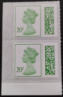 S.G. V4720 ~ A MARGINAL PAIR OF NEW BARCODED 20p NVI's UNFOLDED AND NHM #00694 - Machin-Ausgaben