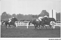 CAR-ABCP6-0515 - HIPPISME - UNE COURSE - CARTE PHOTO - Reitsport