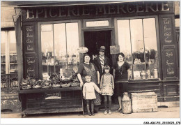 CAR-ABCP11-1085 - COMMERCE - PHOTO DE FAMILLE - CARTE PHOTO A LOCALISER - Altri & Non Classificati