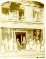 75 - PARIS - Restaurant: CHARTIER - BOUILLON Au 46 Rue ? - Carte Photo - Le Personnel Devant Le Restaurant - Cafés, Hotels, Restaurants