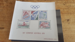 REF A3530 MONACO NEUF** BLOC - Collections, Lots & Series