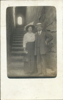 Photo Portrait Couple - Chapeaux - Personnes Anonymes