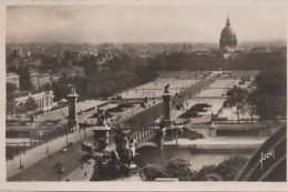 PARIS, PONT ALEXANDRE III ET ESPLANADE DES INVALIDES  REF 16273 - Bridges