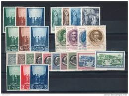 VATICANO / VATICAN CITY 1942-1945 --ANNATE COMPLETE -- YEARS COMPLETE **MNH - Ganze Jahrgänge