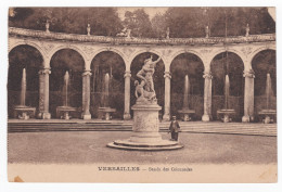 Versailles - Bassin Des Colonnades - Versailles (Château)